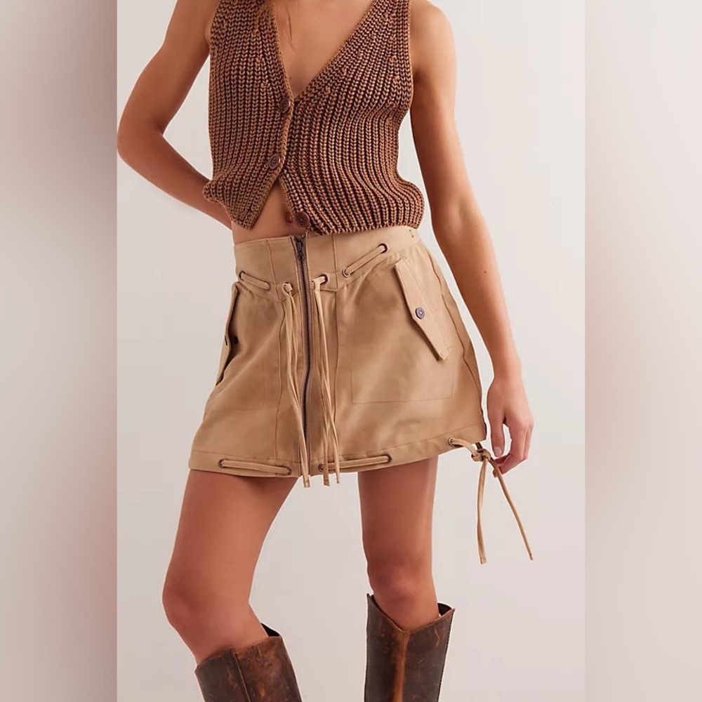 NWT FREE PEOPLE We The Free - Sierra Mini Skirt